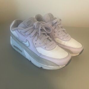 Girls Nike Air Max 90 - size 2